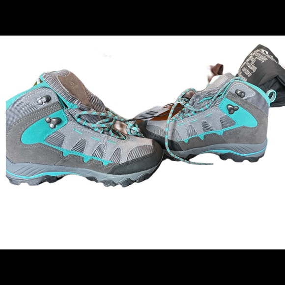 🔥🔥Clorts hiking boots NWT - Picture 6 of 6